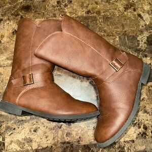 Girls High Boots Shoes Size 3